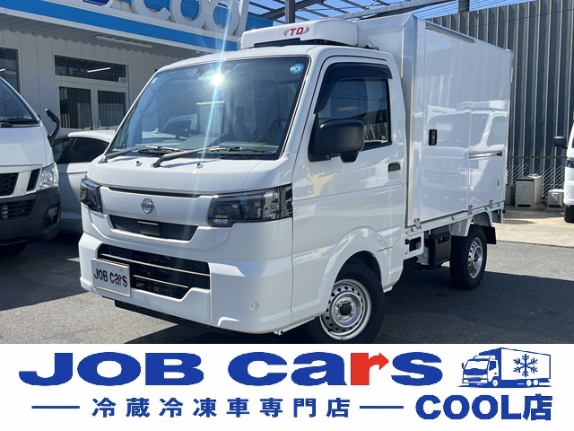 [C‐8y3650]日産　ＮＴ１００クリッパートラック　届出済未使用車　冷蔵冷凍車　中温　菱重　ＡＴ　－５℃設定　パーキングセンサー　左スライドドア　衝突安全ブレーキ　横滑り防止　オートライト　キーレス　スノコ
